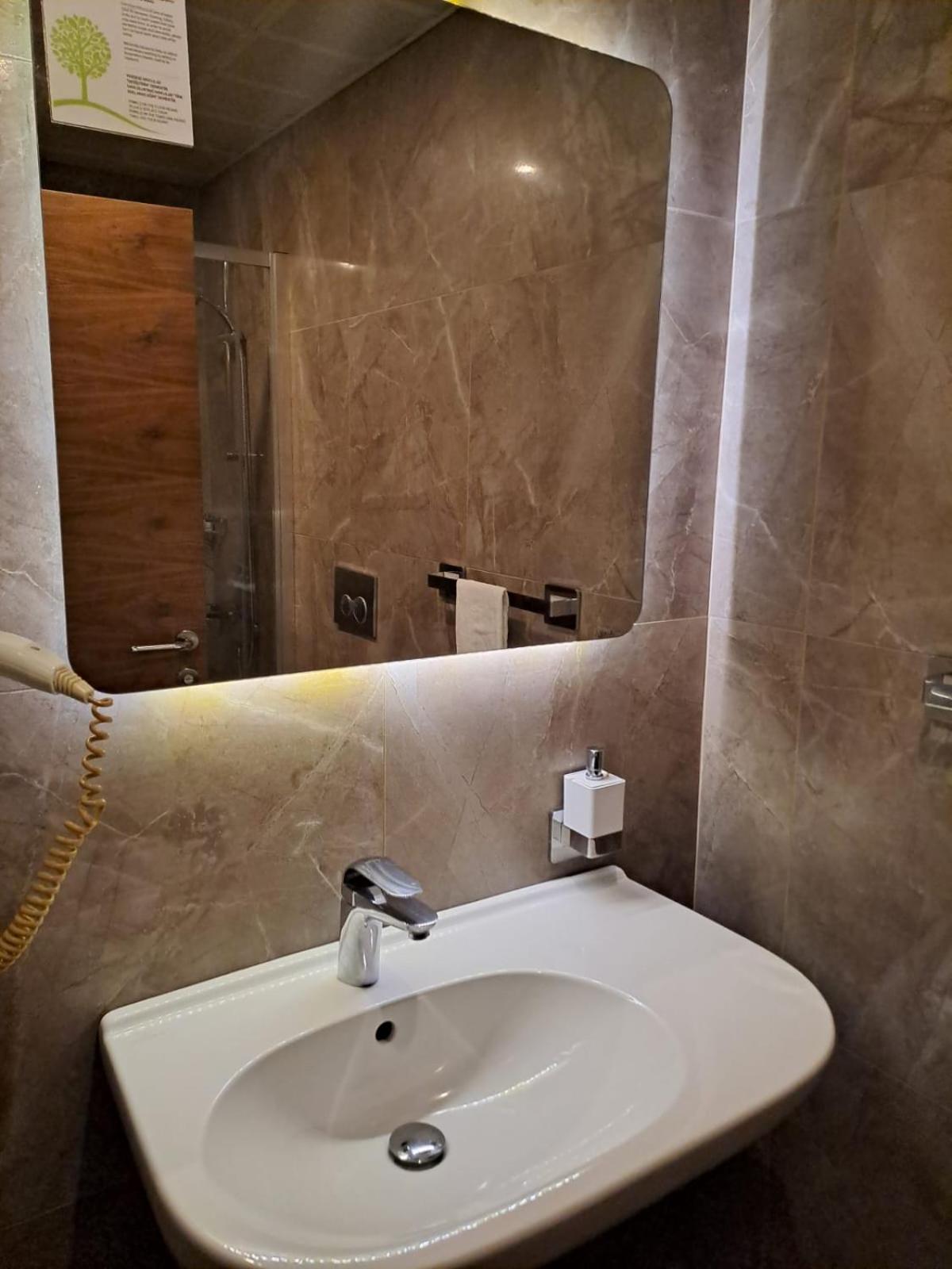 Reikartz 2017 Hotel Анкара Екстериор снимка